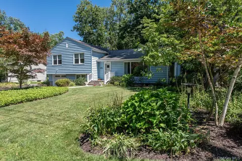 44 Homer Pl, Arlington, NY 12603