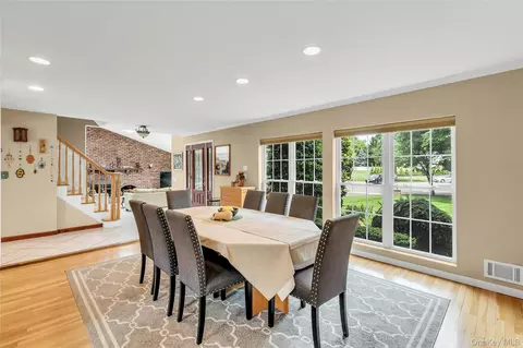 Dining - 2 Eton Ct, Plainview, NY 11803 photo 1 of 1