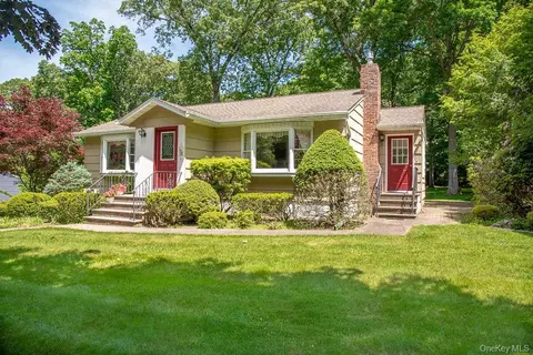 55 Summit Rd, Ramapo, NY 10977