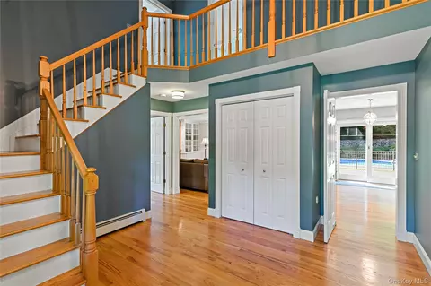Entry Way - 37 Mountain Brook Dr, Philipstown, NY 10516 photo 1 of 2