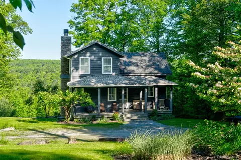119 Lake Ridge Rd, Tusten, NY 12764