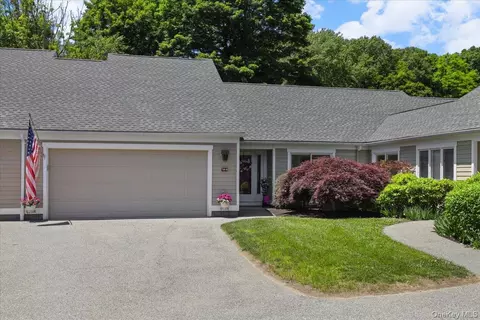 758 Heritage Hls #B, Somers, NY 10589
