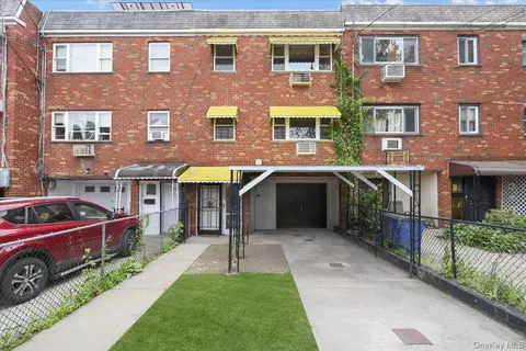 1964 Burke Ave, New York, NY 10469