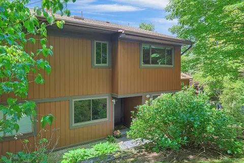 369 Martling Ave, Greenburgh, NY 10591
