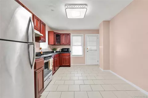 11533 146th St, Jamaica, NY 11436