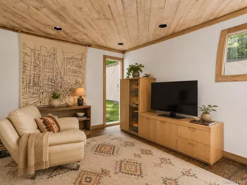 Other - 8 Cliff Ct, Kent, NY 10512 photo 1 of 11
