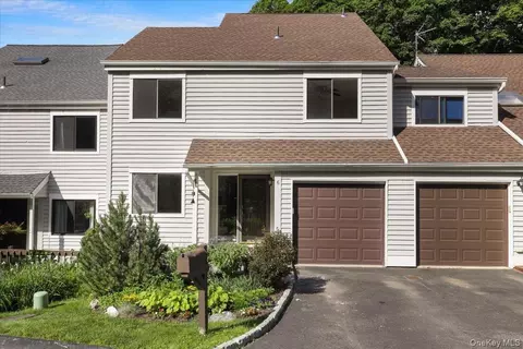 6 Harriman Keep Rd #6, Greenburgh, NY 10533
