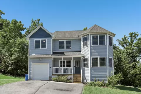 16 Houston Ext Ave, Middletown, NY 10940