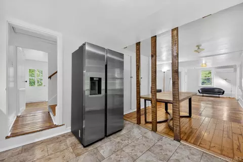 Entry Way - 26 Fishkill Rd, Philipstown, NY 10516 photo 4 of 5