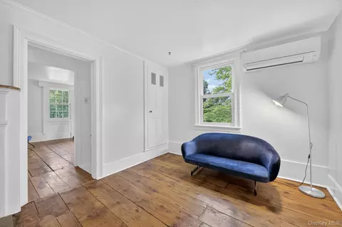 Entry Way - 26 Fishkill Rd, Philipstown, NY 10516 photo 2 of 5