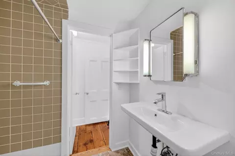 Bath - 26 Fishkill Rd, Philipstown, NY 10516 photo 1 of 3