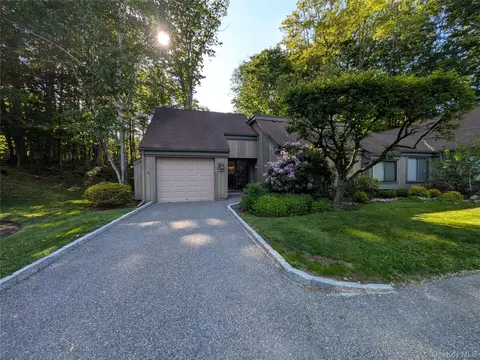 953 Heritage Hls #A, Somers, NY 10589