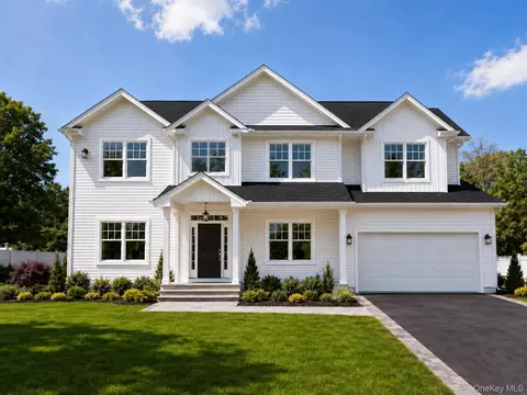66 Euclid Ave, Massapequa, NY 11758