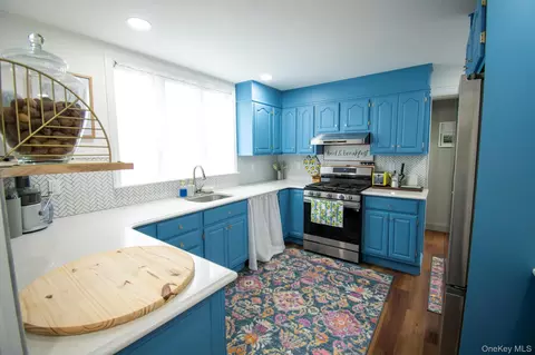 Kitchen - 671 Arlington Ave, Baldwin, NY 11510 photo 2 of 3