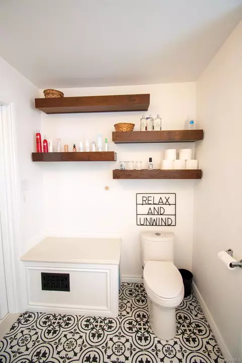 Bath - 671 Arlington Ave, Baldwin, NY 11510 photo 3 of 6