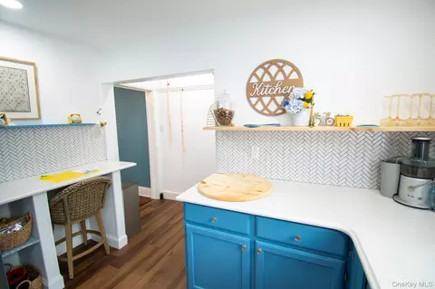 Kitchen - 671 Arlington Ave, Baldwin, NY 11510 photo 1 of 3