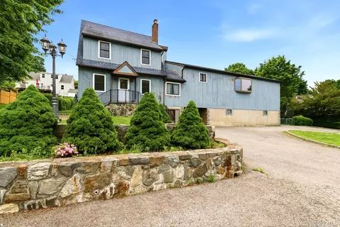 138 Arthur Ave, Mount Pleasant, NY 10594
