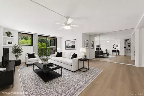 25 Rockledge Ave #801, White Plains, NY 10601