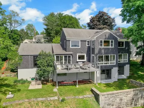35 Walden Rd, Mount Pleasant, NY 10591