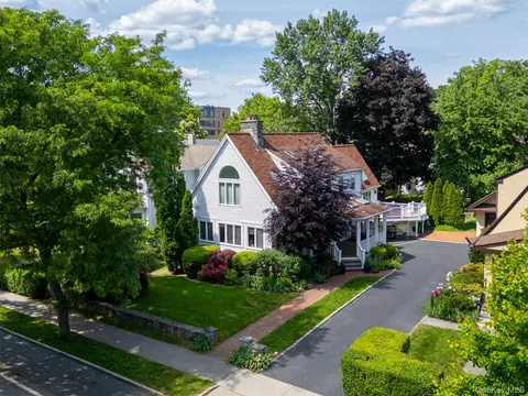 217 Larchmont Ave, Larchmont, NY 10538