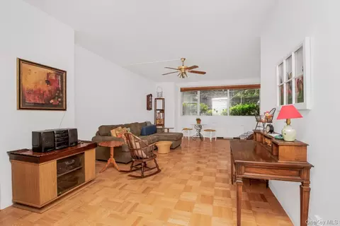 2500 Johnson Ave #1L, New York, NY 10463