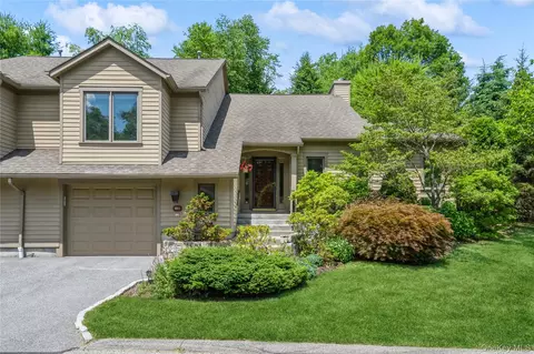 900 Heritage Hls #B, Somers, NY 10589