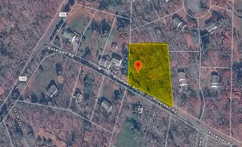 188 Roselawn Rd, Woodbury, NY 10930
