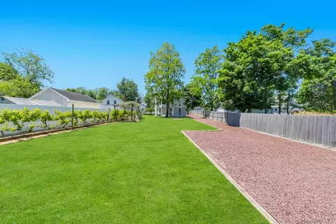 Exterior - 9 Wiggins Ave, Patchogue, NY 11772 photo 8 of 9
