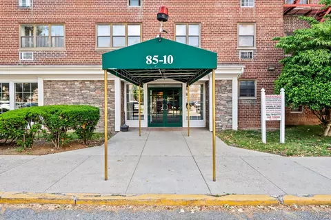 85-10 151 Ave #2D, New York, NY 11414