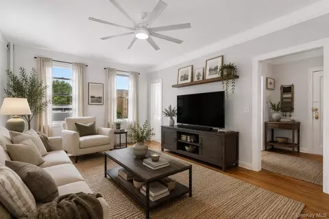 472 Gramatan Avenue Cc3 Ave #BLDG 6, Mount Vernon, NY 10552