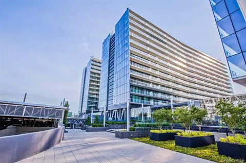 131-01 40th Rd #10S, Flushing, NY 11354