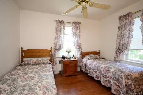 Bedroom - 730 Hoover Ave, Peekskill, NY 10566 photo 2 of 4
