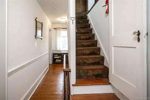 Entry Way - 730 Hoover Ave, Peekskill, NY 10566 photo 2 of 2
