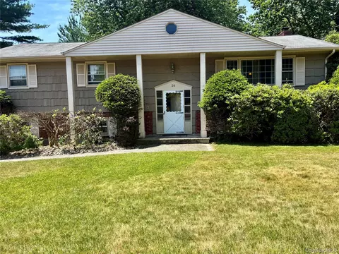 24 Ann Blvd, Ramapo, NY 10977