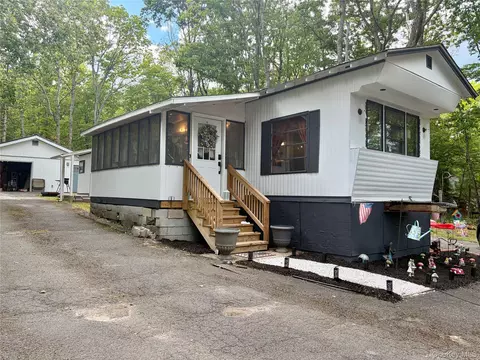 85 Delaware Trl, Lumberland, NY 12737