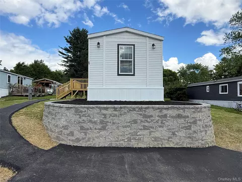 69 View Dr, Pleasant Valley, NY 12569