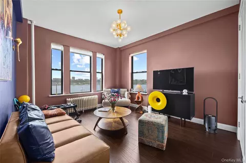 725 Riverside Dr #9C, New York, NY 10031