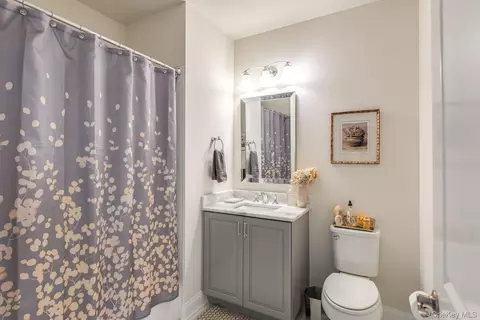 Bath - 835 Regency Dr, Fishkill, NY 12524 photo 2 of 2