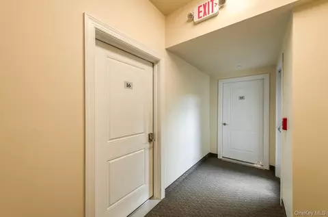 Entry Way - 835 Regency Dr, Fishkill, NY 12524 photo 6 of 7