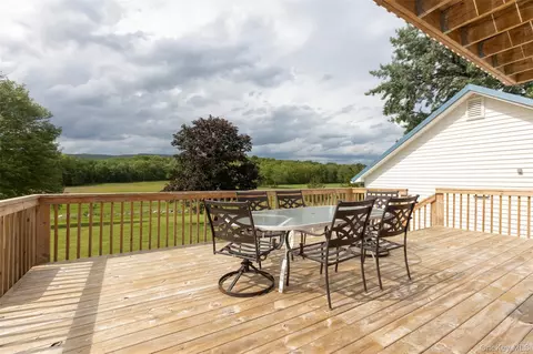Exterior - 4 Low Rd, Shawangunk, NY 12589 photo 4 of 11