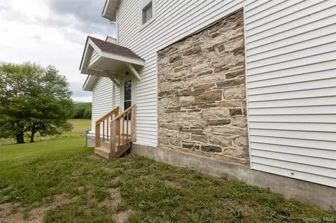 Exterior - 4 Low Rd, Shawangunk, NY 12589 photo 8 of 11