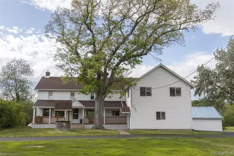 Exterior - 4 Low Rd, Shawangunk, NY 12589 photo 2 of 11