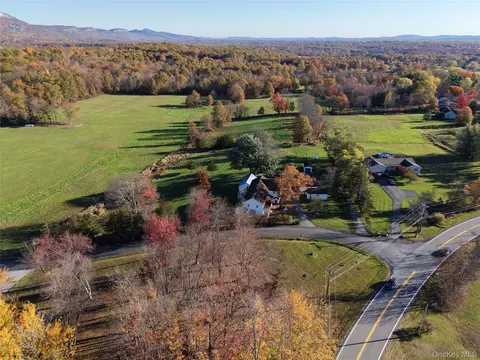 View/Area - 4 Low Rd, Shawangunk, NY 12589 photo 2 of 5