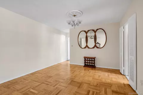 Living - 150-15 79 Ave #1A, Flushing, NY 11367 photo 3 of 4