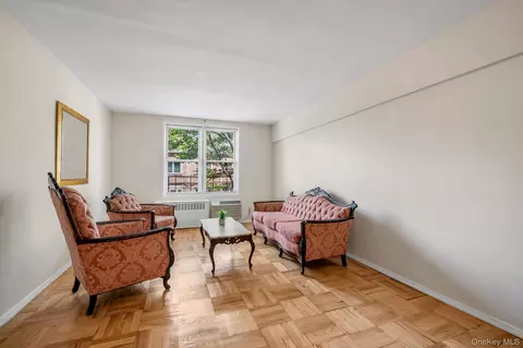 Living - 150-15 79 Ave #1A, Flushing, NY 11367 photo 2 of 4