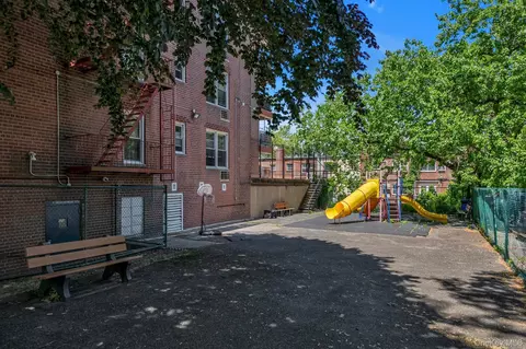 Exterior - 150-15 79 Ave #1A, Flushing, NY 11367 photo 1 of 2