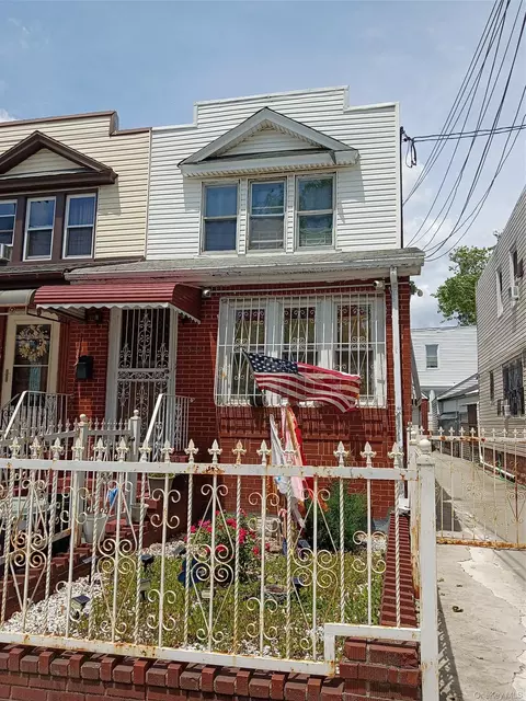 11513 111th Ave, New York, NY 11420