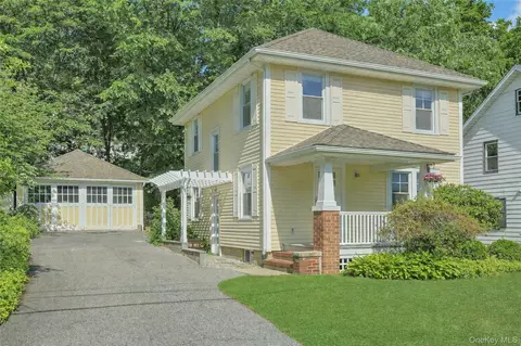 12 North St, Katonah, NY 10536