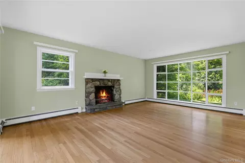 Living - 110 Morningside Dr, Ossining, NY 10562 photo 3 of 5