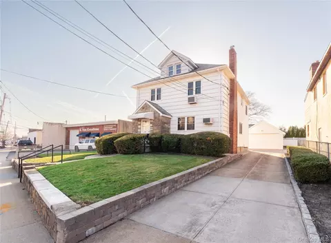 50 S Long Beach Rd, Rockville Centre, NY 11570